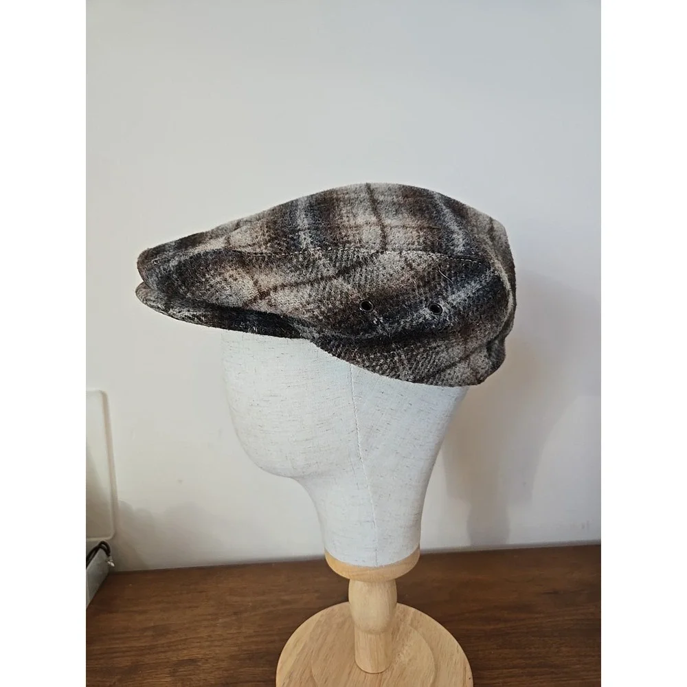 Dkny vintage newsboy